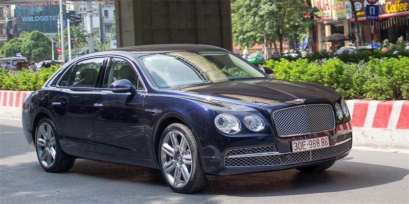 Bentley Flying Spur W12